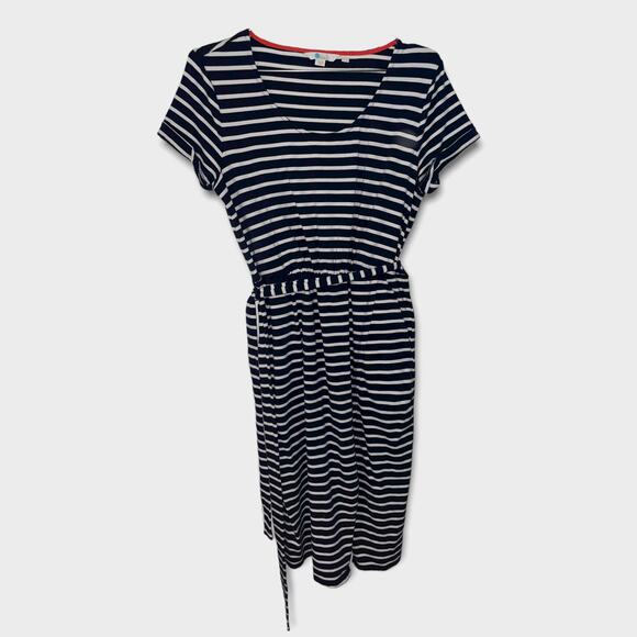 Boden Dresses & Skirts - Boden Knit dress Sz 10P EUC